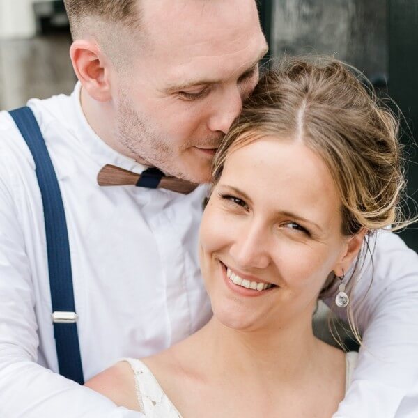 30-Dana-veduta-Ohrhänger-Ohrschmuck-Pur-Stahl-Silber-Bergkristall-15x13mm-facettiert-Schmuckverleih-Brautschmuckverleih